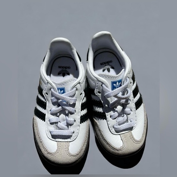 Adidas Sambas - Picture 1 of 10